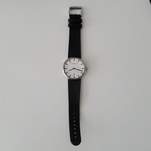Stuhrling Men's Watch Black leather, white face